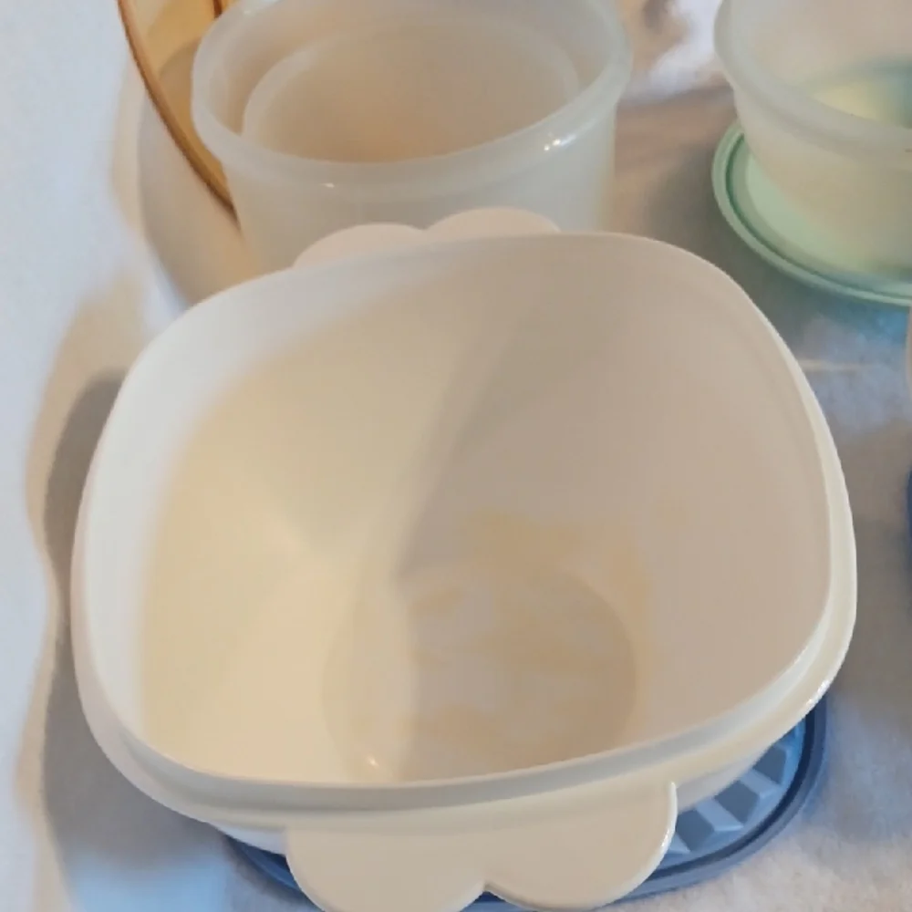 Tupperware Blue and Cream Storage Set